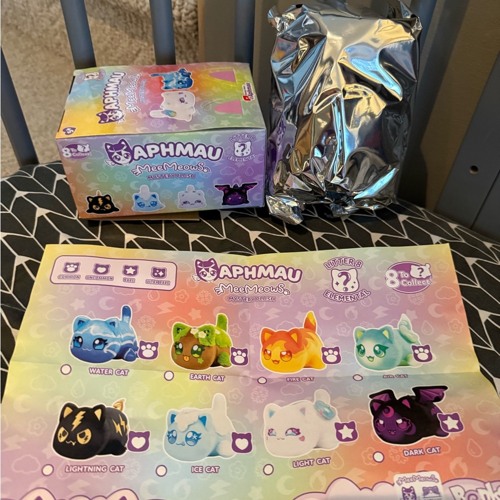 Aphmau MeeMeows Elemental Fire Cat Plush NWT Sealed in bag - Picture 2 of 4